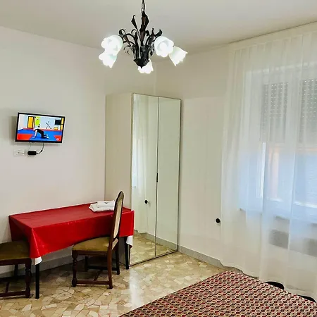 Le Maschere Bed & Breakfast