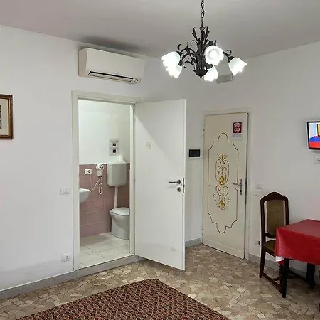 Le Maschere 3* Mestre