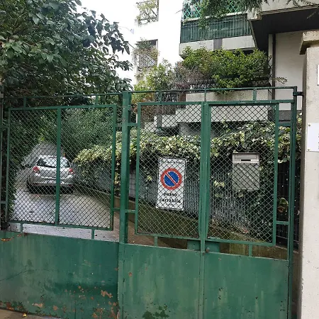 Le Maschere Bed & Breakfast *