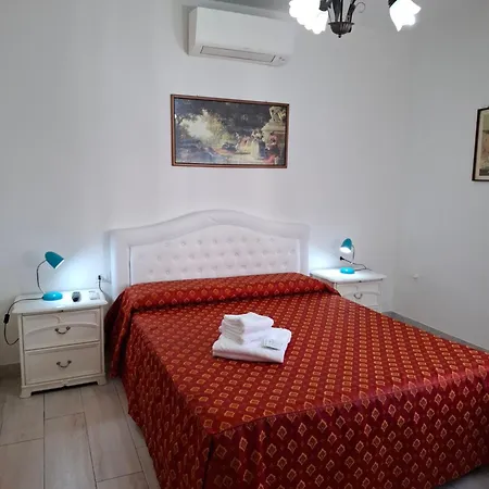 Le Maschere Bed & Breakfast *