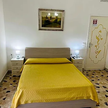 Le Maschere فندق مبيت وإفطار ميستر