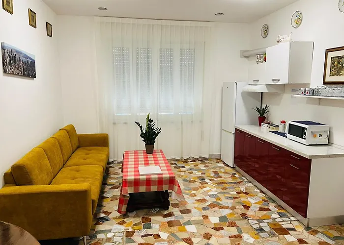 Le Maschere Bed and breakfast