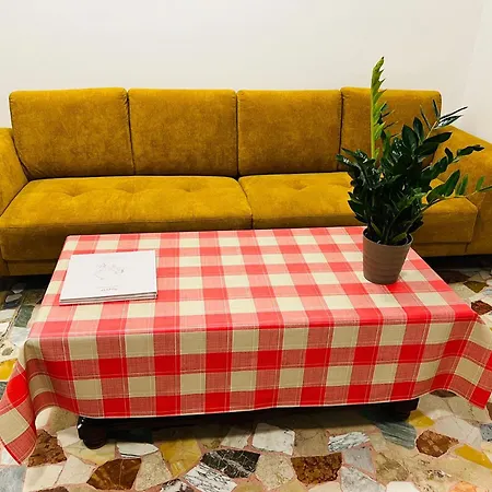 Le Maschere Bed & Breakfast